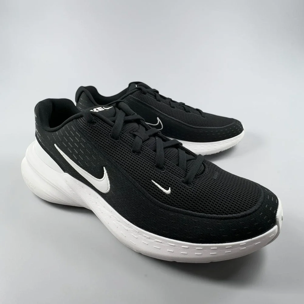 Nike Uplift SC Running Shoes Mens 11.5 Black White Phylon Cushion IB2765-002 NEW